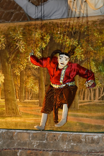 Pagan-diner marionnettes-027